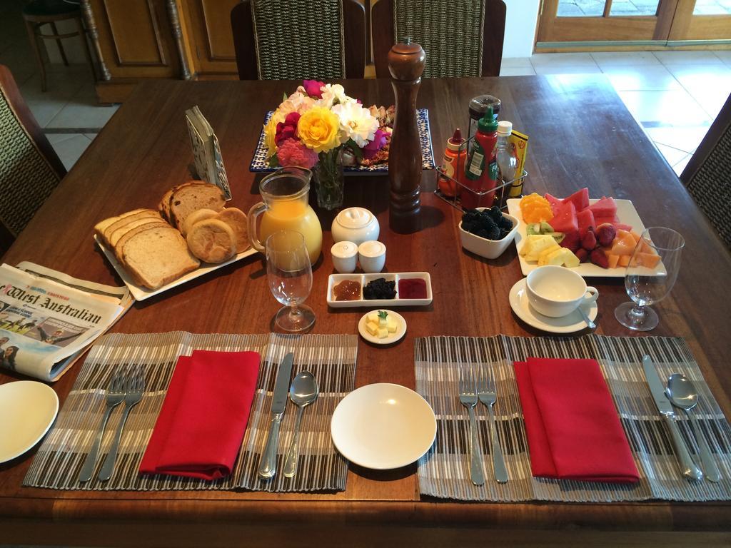 Nivalis Bed And Breakfast Herne Hill Екстер'єр фото